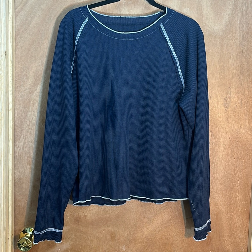 Blue long sleeve waffle knit top XL Amaryllis never worn
